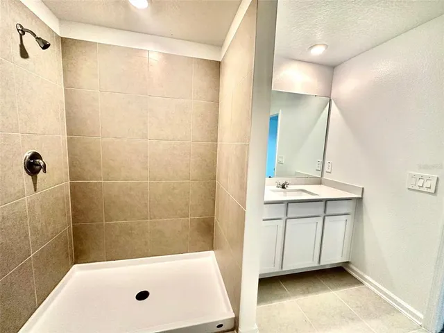 $2,200 | 1029 Harold Pass, Lake Wales, FL 33859