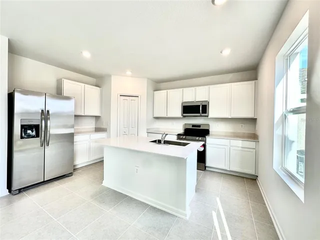 $2,200 | 1029 Harold Pass, Lake Wales, FL 33859