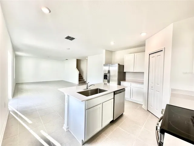 $2,200 | 1029 Harold Pass, Lake Wales, FL 33859