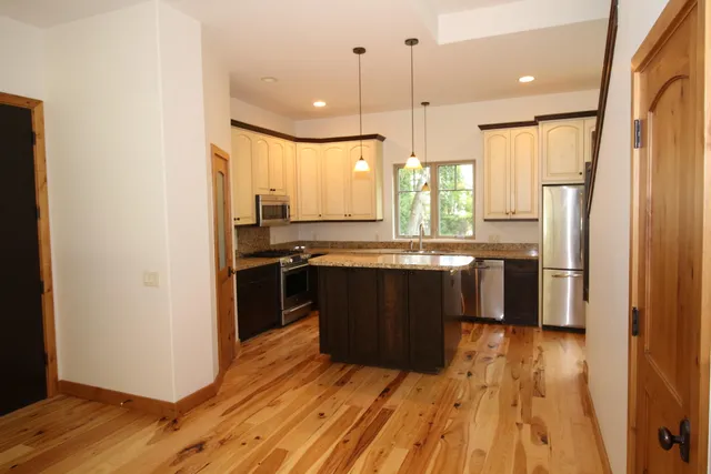 $1,425,000 | 650 River Trail, Hailey, ID 83333