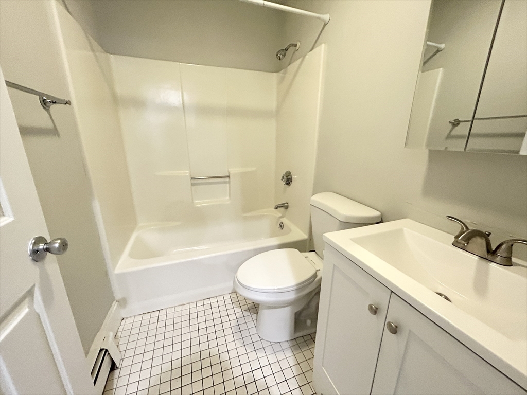 15 Ruggles Street, Unit 2 Boston, MA 02119 - Photo 11 of 11 Gallery Image 11