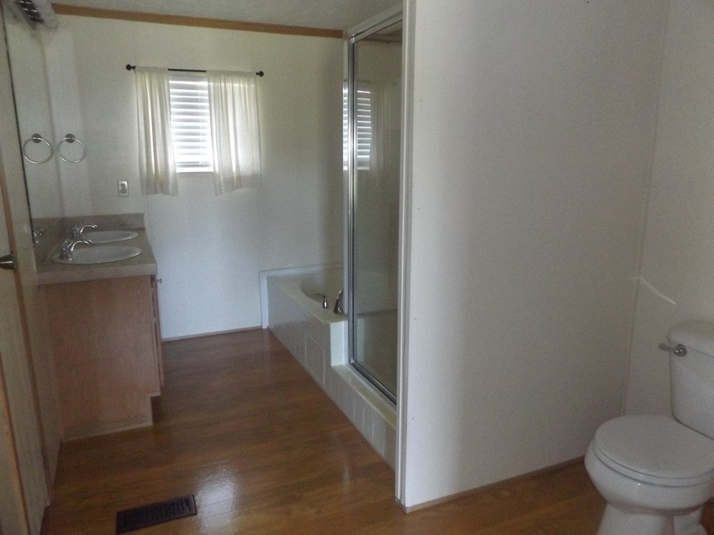 89 Neighbors Road Woodlawn, VA 24381 - Photo 12 of 31 Gallery Image 12