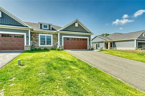 $471,900 | 1406 Creeks Edge Drive, Webster, NY 14580