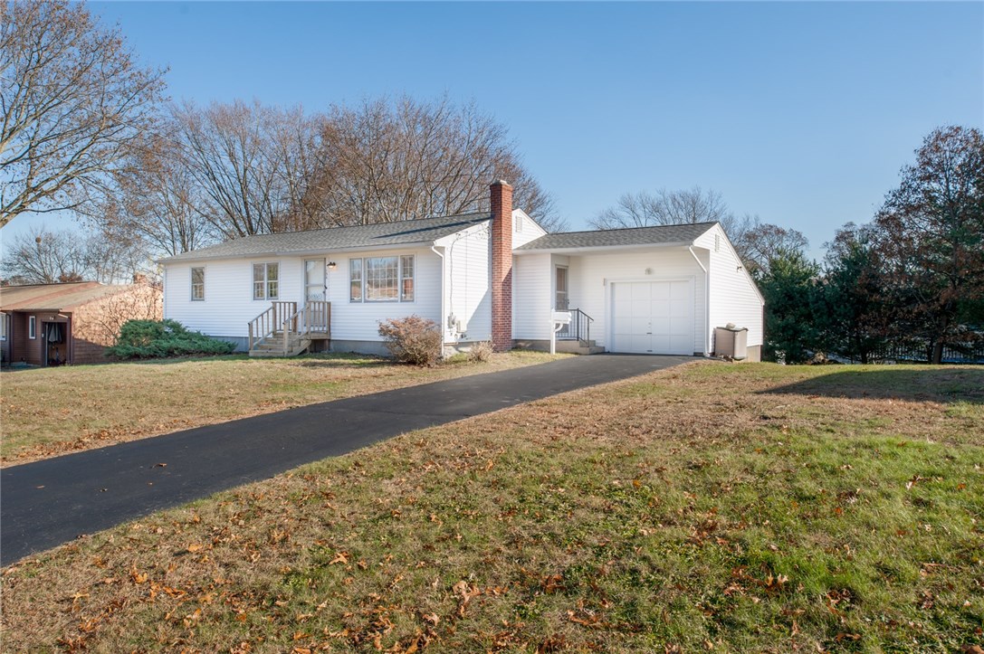 136 Larchmont Road Warwick, RI 02886 - Photo 17 of 18