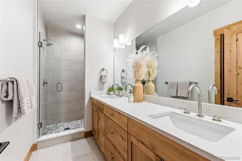 $3,300,000 | 83 McKay Place, Silverthorne, CO 80498