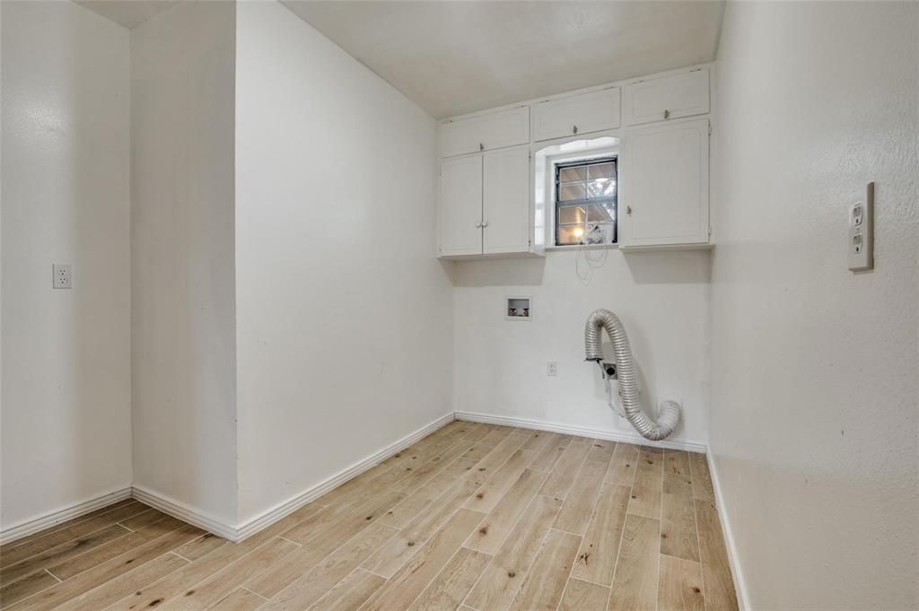 6115 Red Bird Court Dallas, TX 75232 - Photo 14 of 28