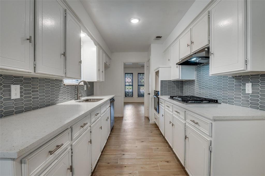 6115 Red Bird Court Dallas, TX 75232 - Photo 10 of 28