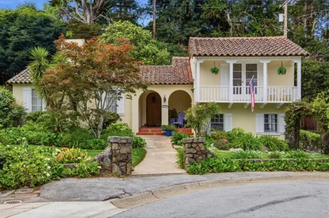 $4,300,000 | 901 Glen Way, Hillsborough, CA 94010