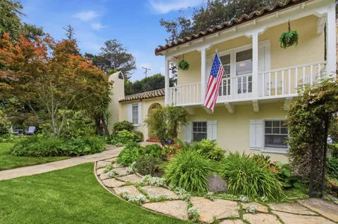 $4,300,000 | 901 Glen Way, Hillsborough, CA 94010