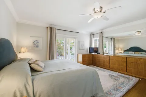 $4,300,000 | 901 Glen Way, Hillsborough, CA 94010