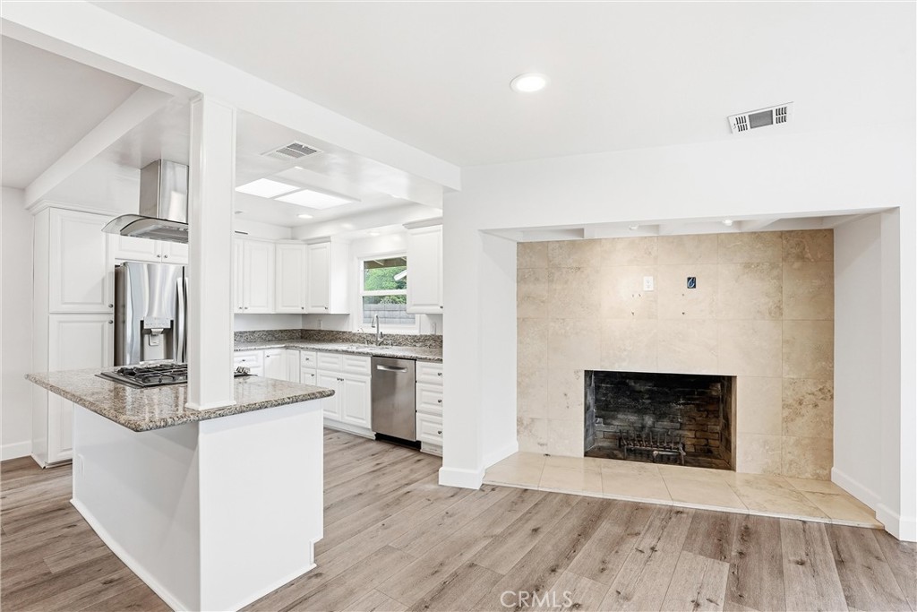 1056 North Shaffer Street Orange, CA 92867 - Photo 15 of 34