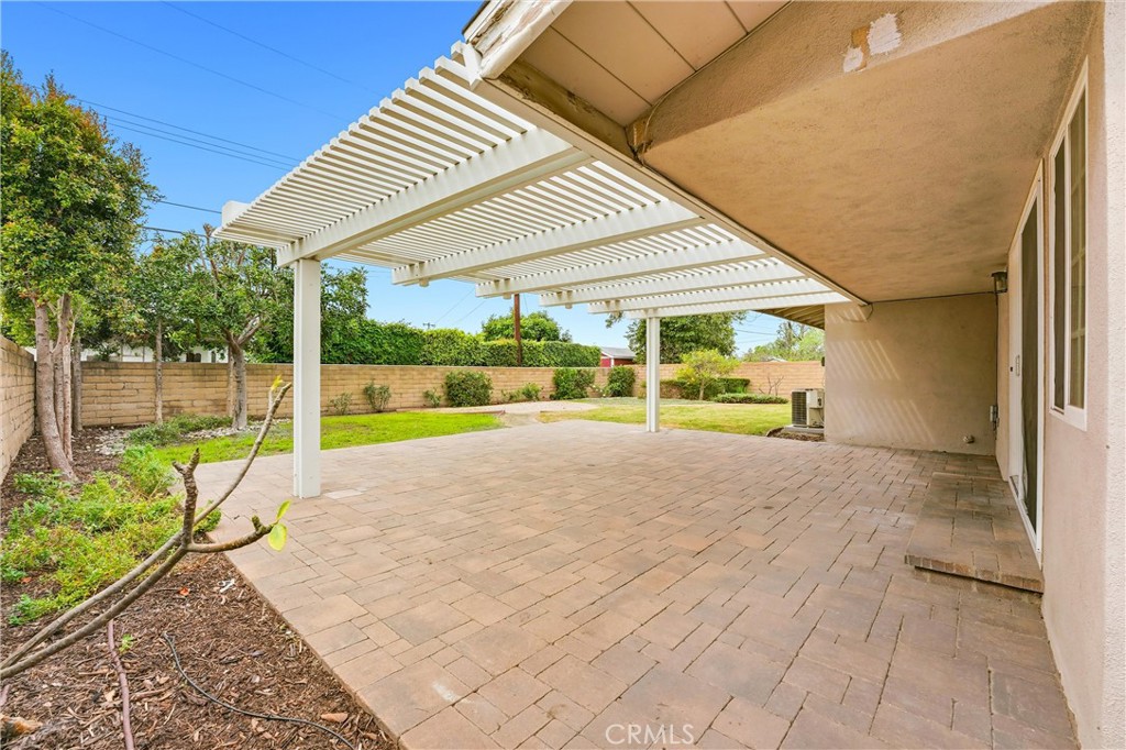 1056 North Shaffer Street Orange, CA 92867 - Photo 30 of 34