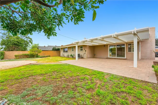 $1,098,000 | 1056 North Shaffer Street, Orange, CA 92867