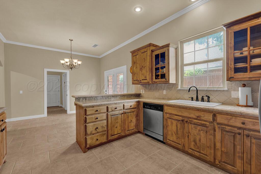 4805 Wesley Road Amarillo, TX 79119 - Photo 9 of 37 kitchen 2