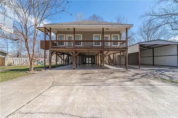$289,000 | 164 Chuck Davis Lane, Marksville, LA 71351