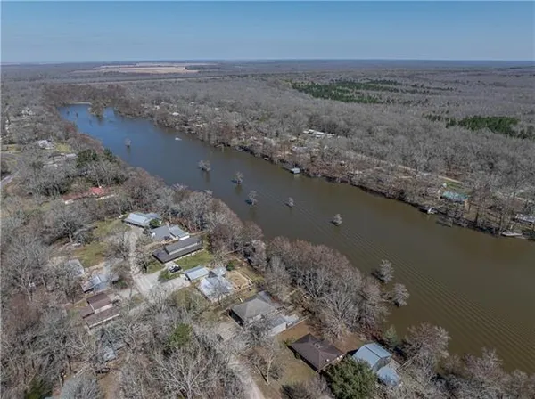 $289,000 | 164 Chuck Davis Lane, Marksville, LA 71351