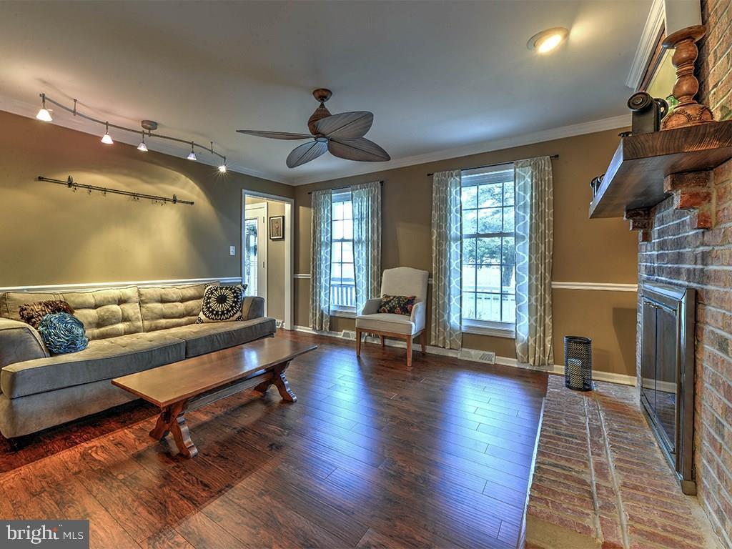 6 Cornwall Road Rehoboth Beach, DE 19971 - Photo 5 of 23 Gallery Image 5