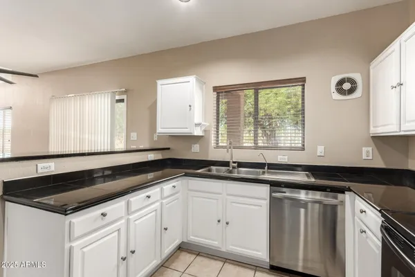 $449,000 | 7029 South Golfside Lane, Phoenix, AZ 85042