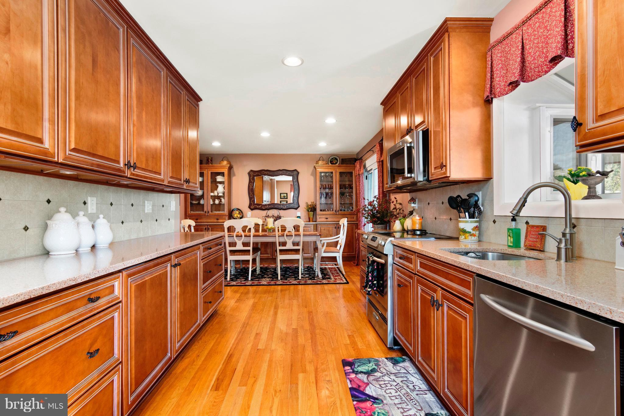 8441 Arbutus Road Pasadena, MD 21122 - Photo 11 of 24 Kitchen