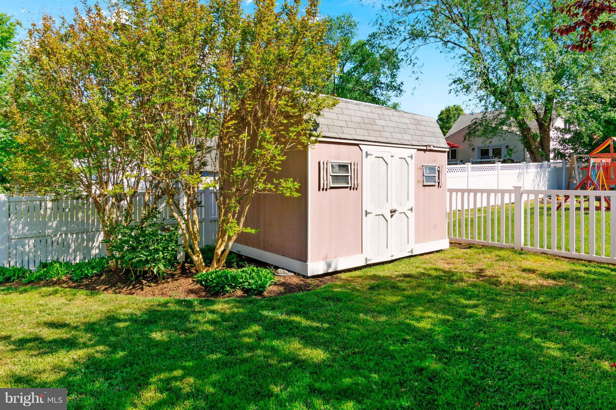 8441 Arbutus Road Pasadena, MD 21122 - Photo 7 of 24 Exterior (General)