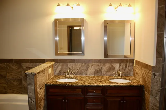 $484,900 | 935 Lakeview Drive, Collierville, TN 38017