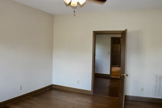 $484,900 | 935 Lakeview Drive, Collierville, TN 38017