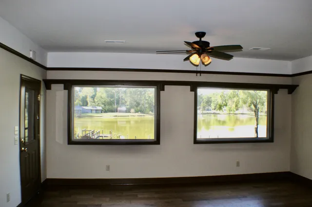 $484,900 | 935 Lakeview Drive, Collierville, TN 38017