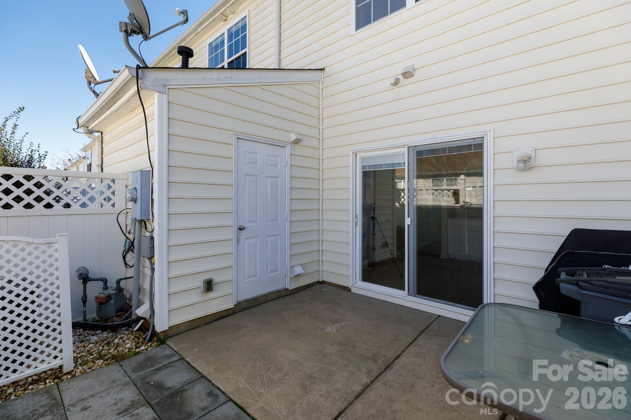 824 Gentlewinds Court Fort Mill, SC 29708 - Photo 22 of 30 a view of a car park in front of house