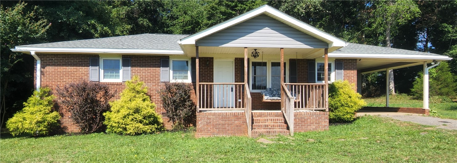 207 Bradberry Road Townville, SC 29689 - Photo 1 of 50 Gallery Image 1