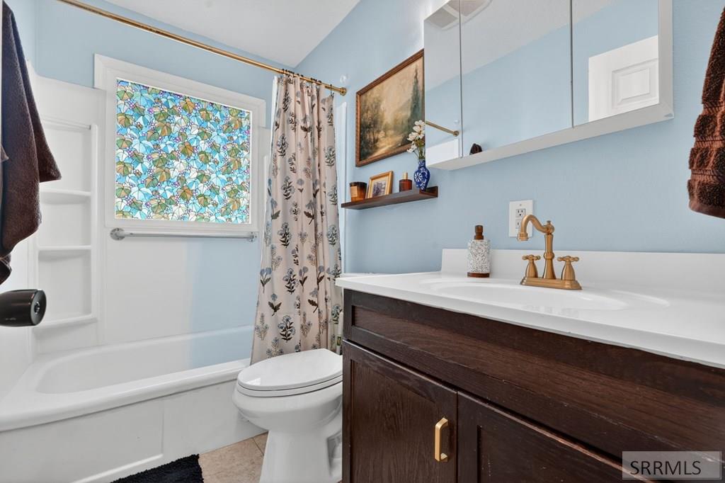 6 Stanford Avenue Pocatello, ID 83201 - Photo 19 of 58