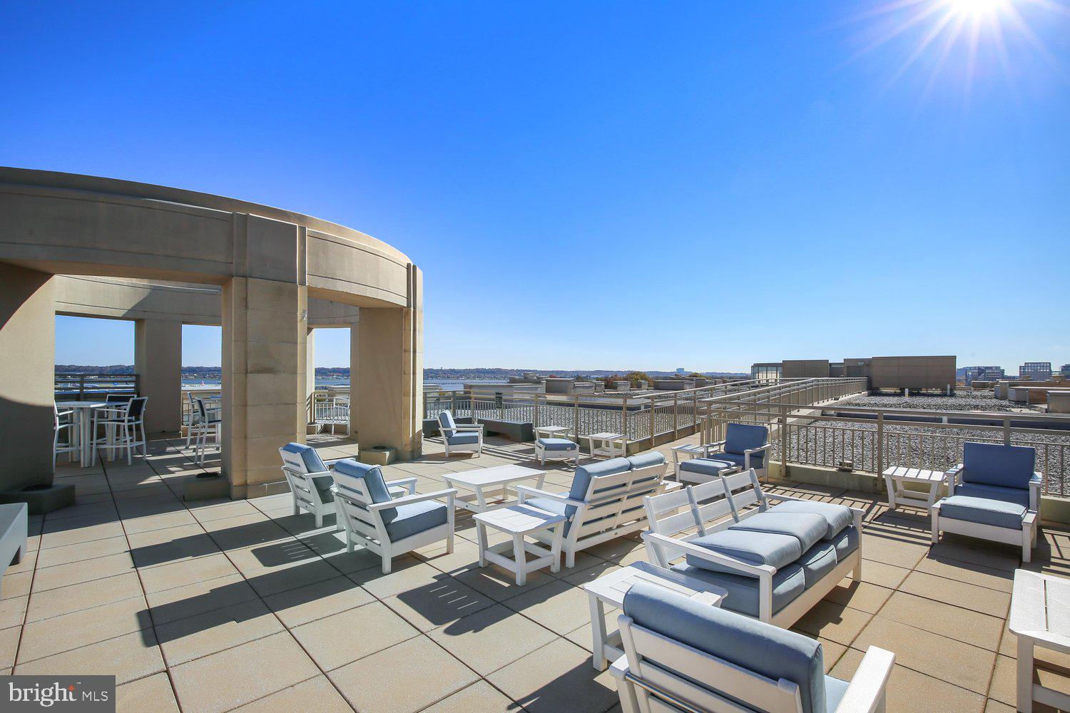 3650 South Glebe Road, Unit 445 Arlington, VA 22202 - Photo 40 of 53 Amenity: The Eclipse Rooftop