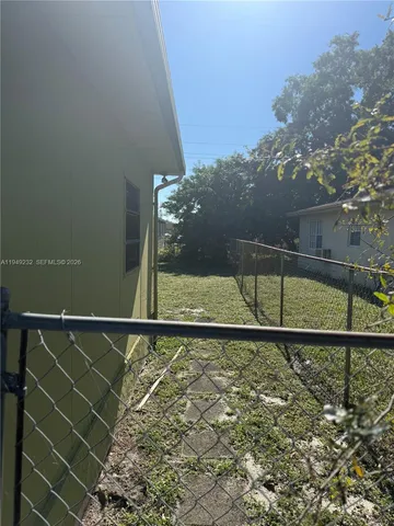 $390,000 | 2910 Northwest 25th Street, Fort Lauderdale, FL 33311