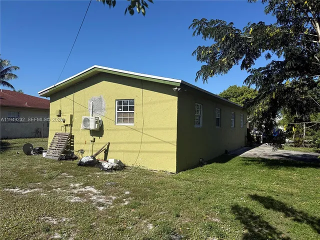 $390,000 | 2910 Northwest 25th Street, Fort Lauderdale, FL 33311