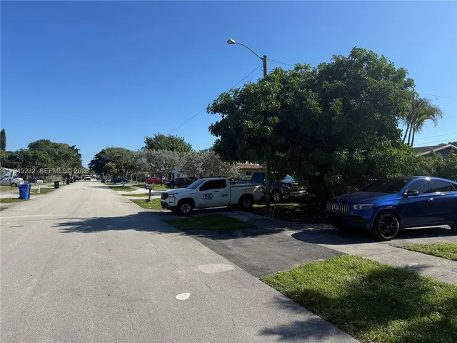 $390,000 | 2910 Northwest 25th Street, Fort Lauderdale, FL 33311