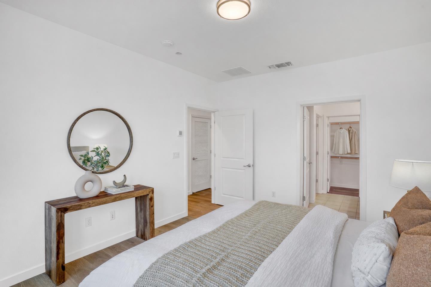 229 Orbit Way Mountain View, CA 94043 - Photo 14 of 34