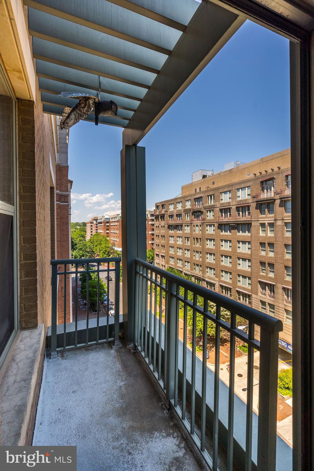 2425 L Street Northwest, Unit 736 Washington, DC 20037 - Photo 14 of 32