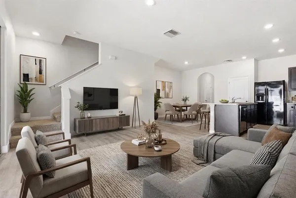 $1,950 | 424 Newmont Circle, Ruskin, FL 33570