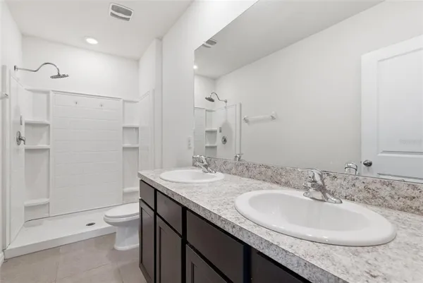 $1,950 | 424 Newmont Circle, Ruskin, FL 33570