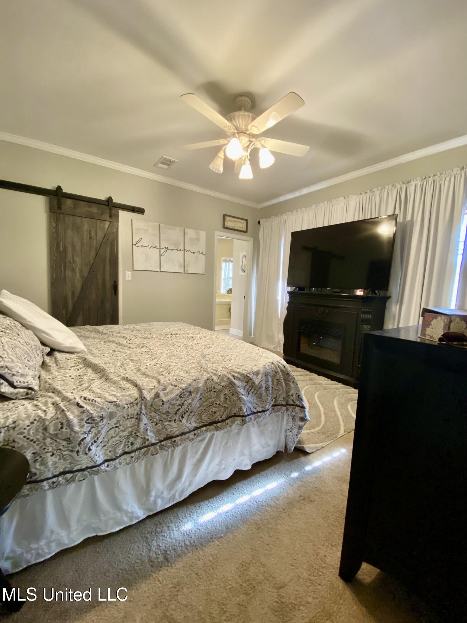31 Cove Lake Road Carriere, MS 39426 - Photo 20 of 51 19 BR, IMG_2604