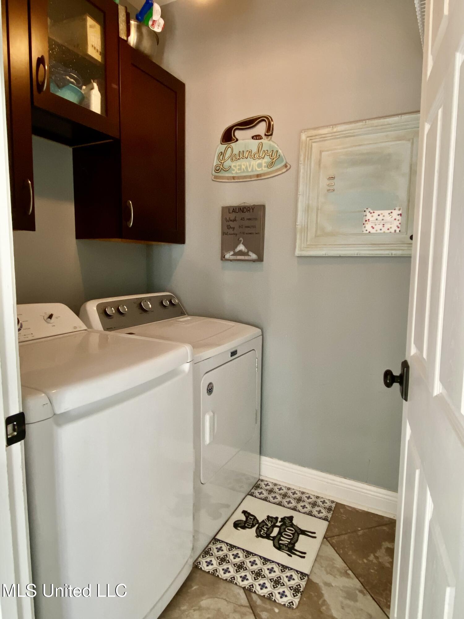 31 Cove Lake Road Carriere, MS 39426 - Photo 34 of 51 33, Utility Room, IMG_2616