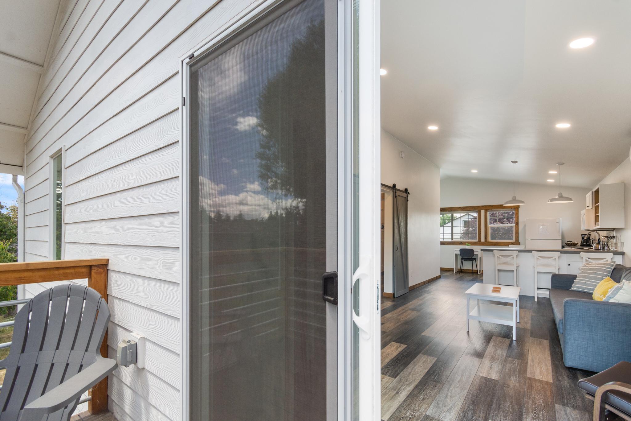 63262 Vogt Road Bend, OR 97701 - Photo 64 of 65 ADDITION: Balcony