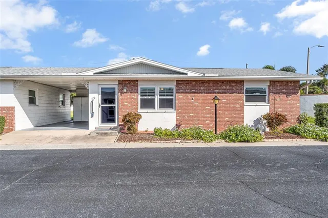 $199,900 | 12400 Park Boulevard North, Unit 119, Seminole, FL 33772