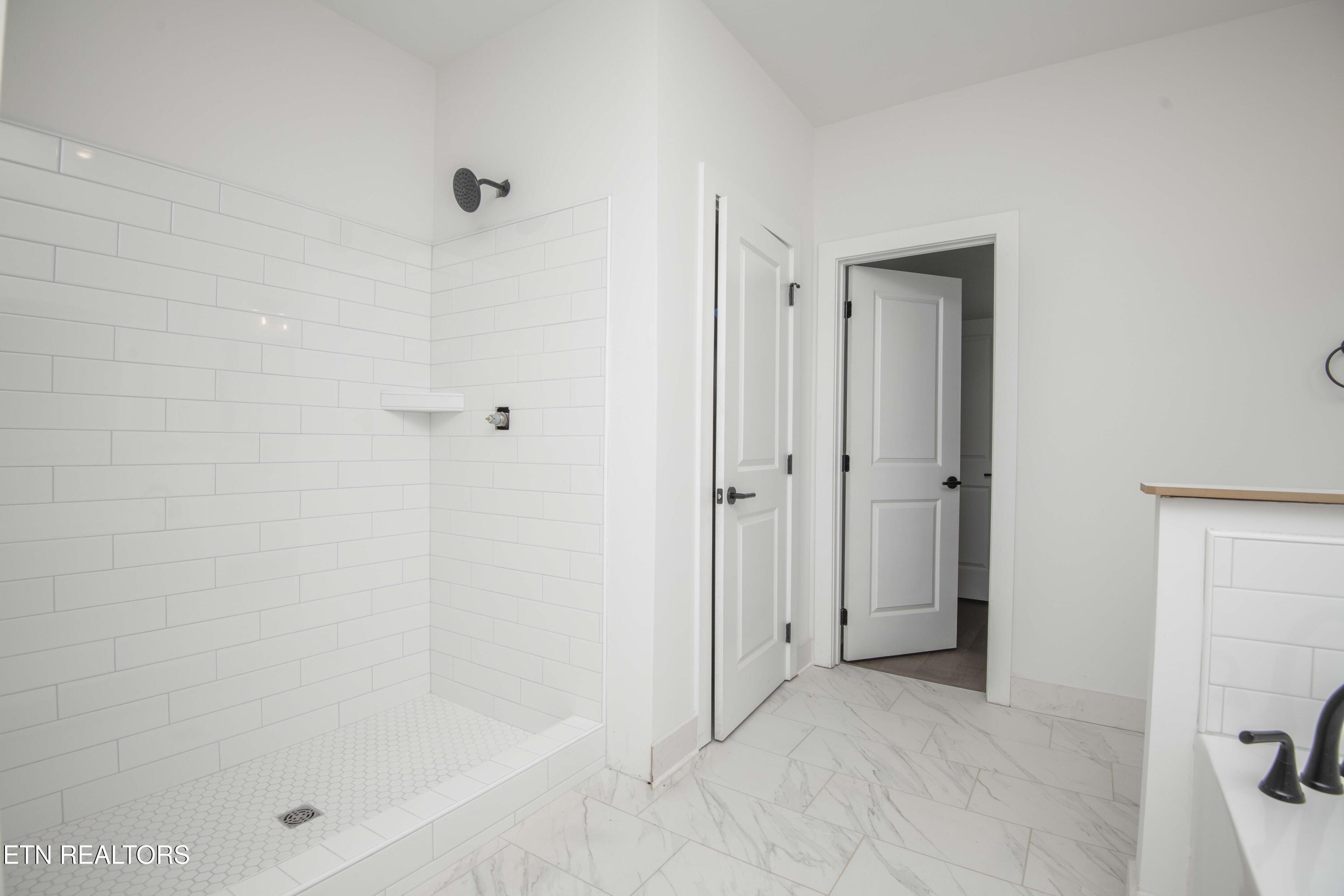 426 Ivey Farms Road Farragut, TN 37934 - Photo 15 of 31 iv132web_16