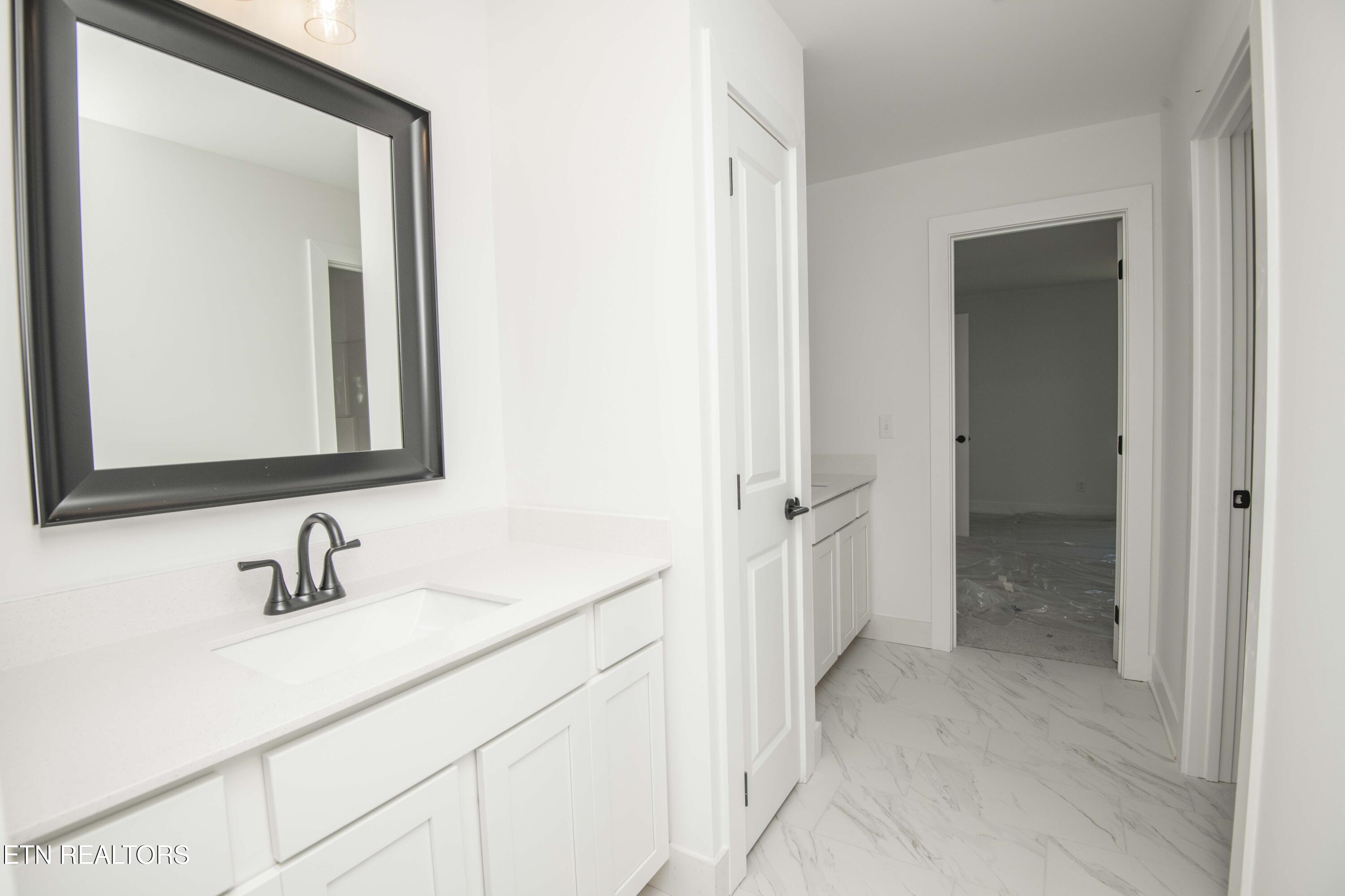 426 Ivey Farms Road Farragut, TN 37934 - Photo 19 of 31 iv132web_8