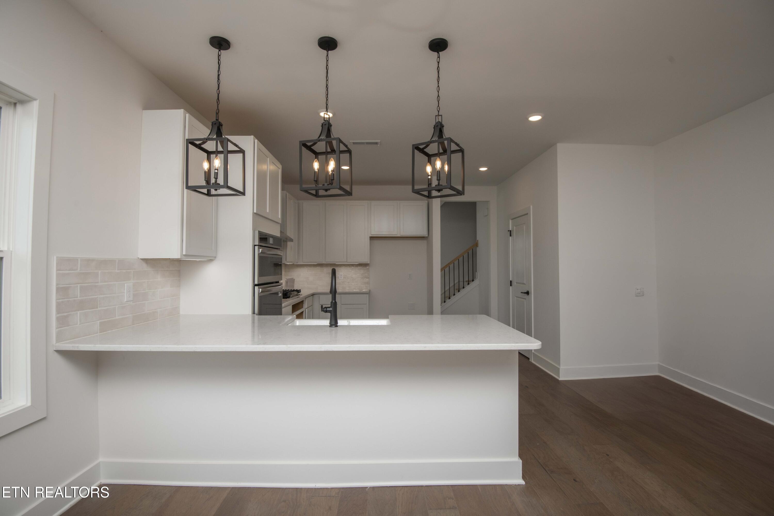 426 Ivey Farms Road Farragut, TN 37934 - Photo 9 of 31 iv132web_27