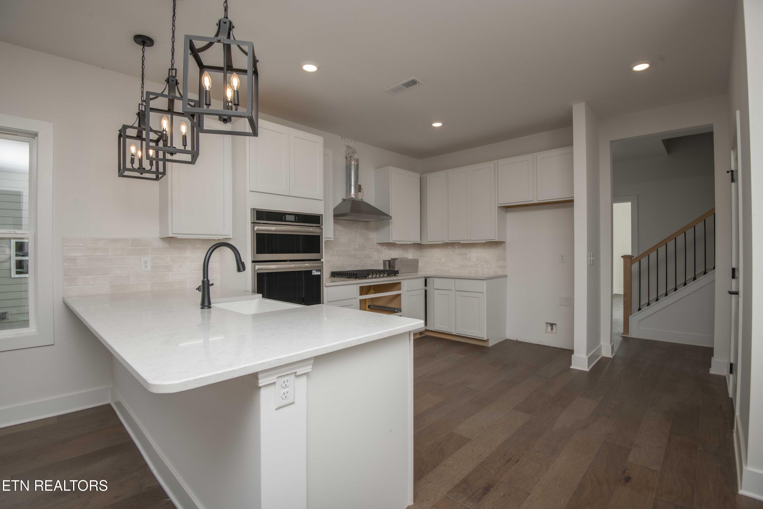 426 Ivey Farms Road Farragut, TN 37934 - Photo 10 of 31 iv132web_29