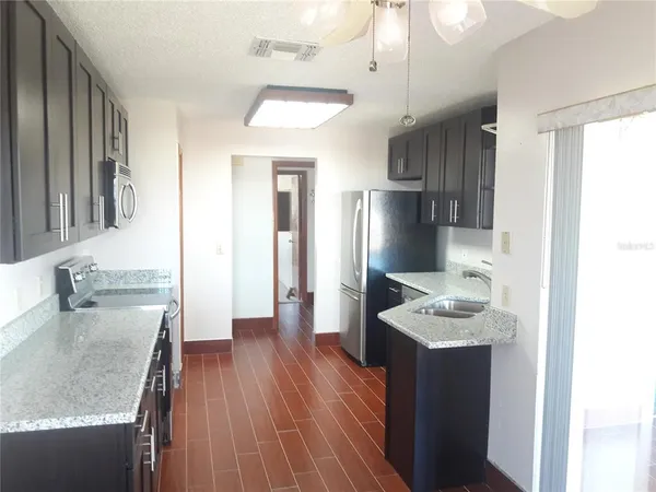 $2,100 | 3400 Lakeshore Boulevard, St. Cloud, FL 34769