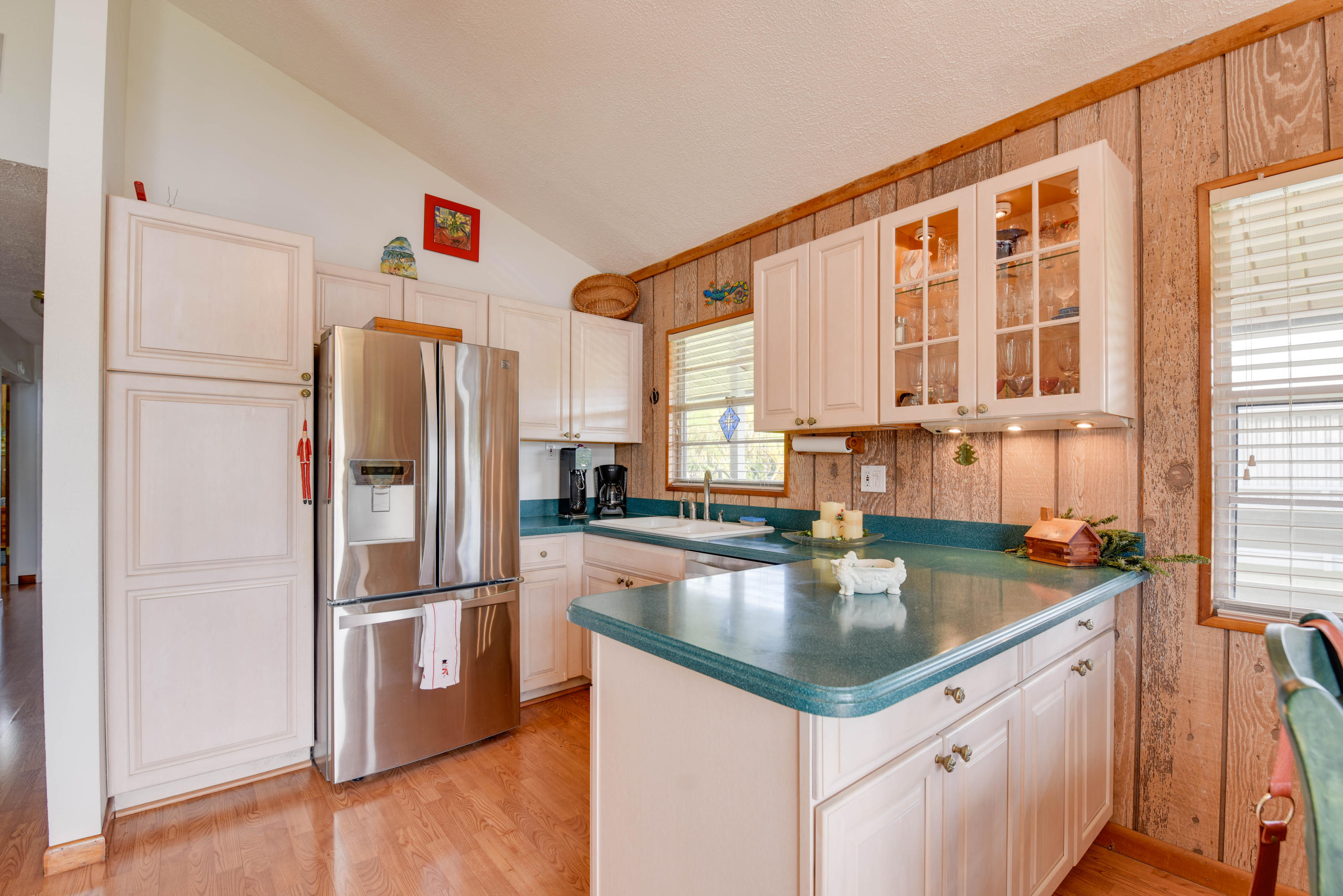 29755 Frostproof Road Big Pine Key, FL 33043 - Photo 2 of 33 002-29755FrostproofRoad-BigPineKey-FL-33