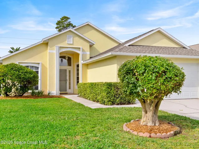$298,800 | 1060 Pine Creek Circle Northeast, Palm Bay, FL 32905