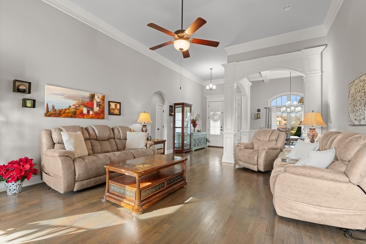 70 Cherokee Dock Road Lebanon, TN 37087 - Photo 19 of 48 a living room with furniture and white walls